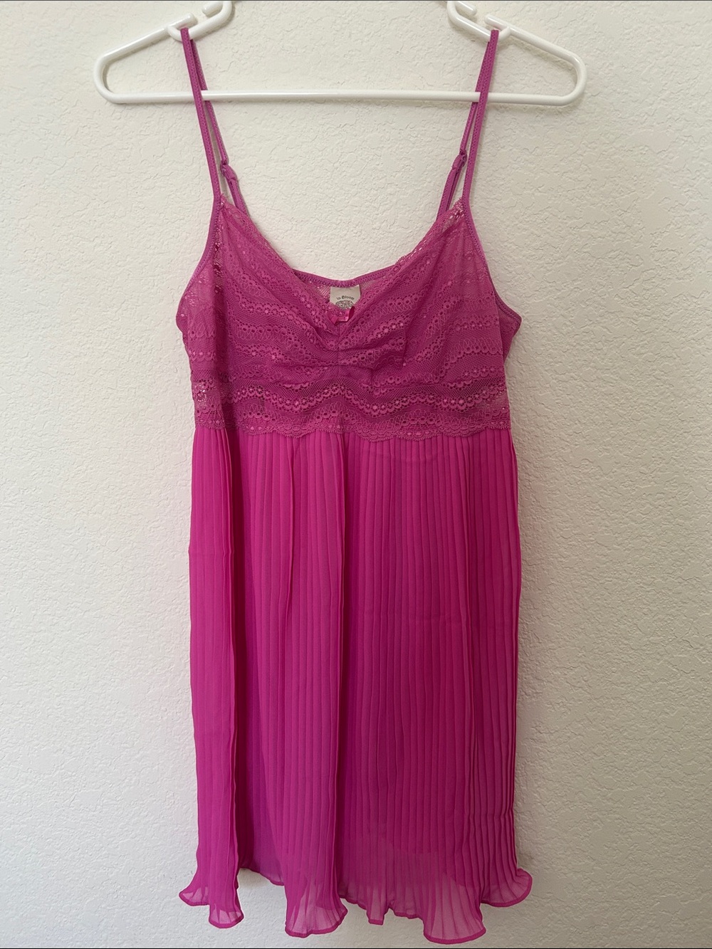 In Bloom by Jonquil Magenta Pink Pleated Chemise Slip Dress Lace Y2K Lingerie